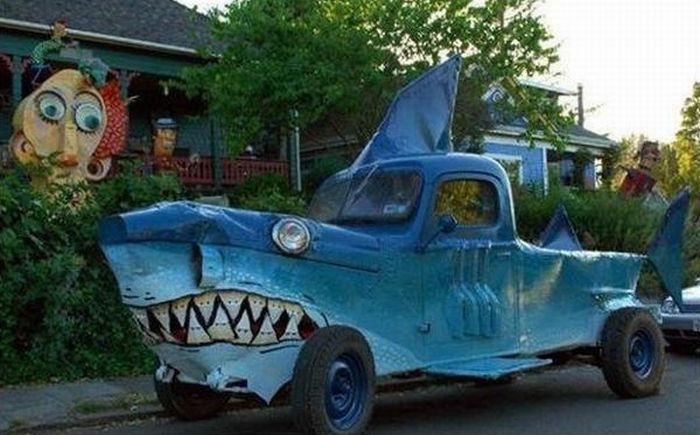 gambar modifikasi mobil kartun asli unik keren